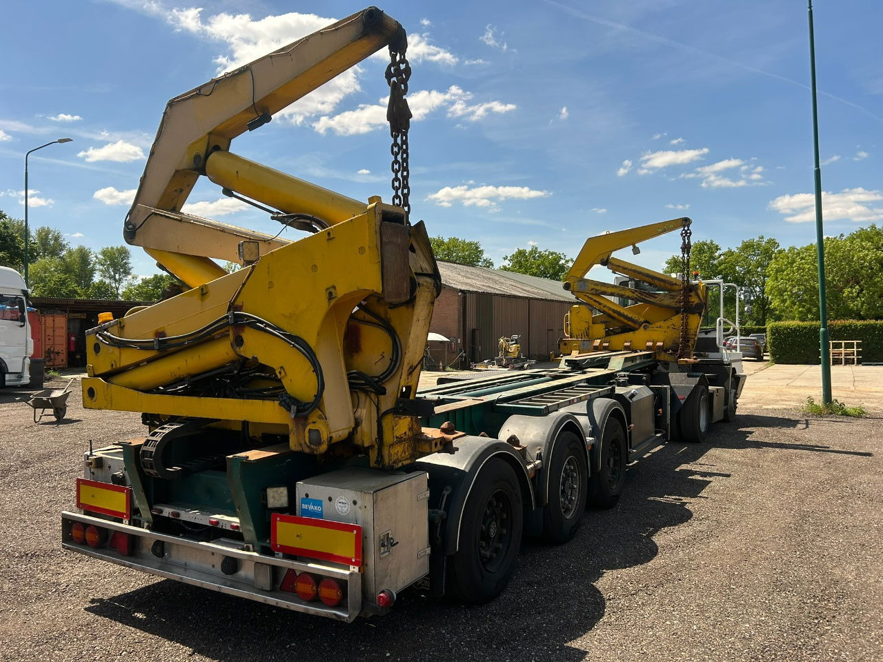 Hammar 195 HC / 20 ft, 2 x 20 ft 40 ft HC, power pack Diesel, Wireless controlle - Semirremolque portacontenedore/ Intercambiable: foto 3 Hammar 195 HC / 20 ft, 2 x 20 ft 40 ft HC, power pack Diesel, Wireless controlle - Semirremolque portacontenedore/ Intercambiable: foto 3