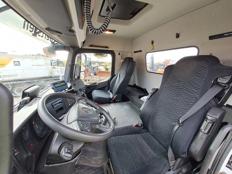Cabeza tractora Mercedes-Benz Arocs 2045: foto 19