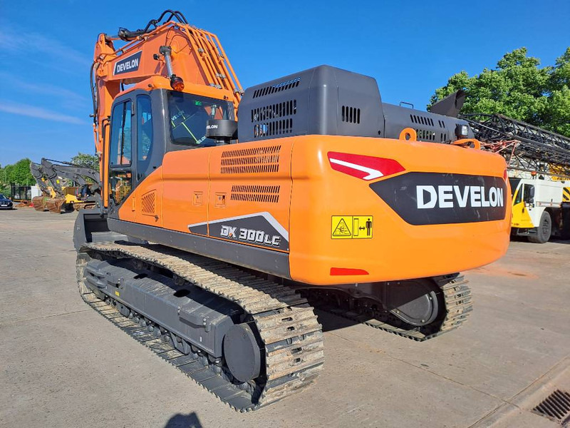 Develon DX300LC-7M - Excavadora de cadenas: foto 2 Develon DX300LC-7M - Excavadora de cadenas: foto 2