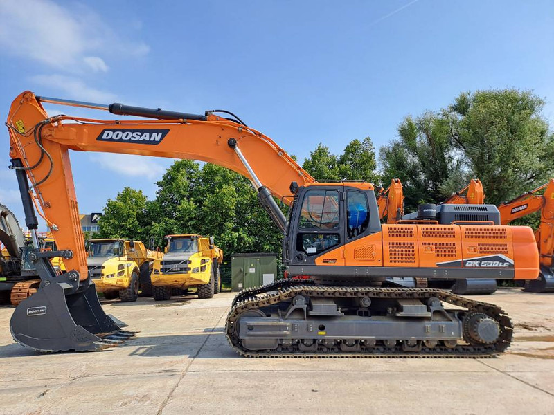Doosan DX 530 LC-7 M - Excavadora de cadenas: foto 1 Doosan DX 530 LC-7 M - Excavadora de cadenas: foto 1