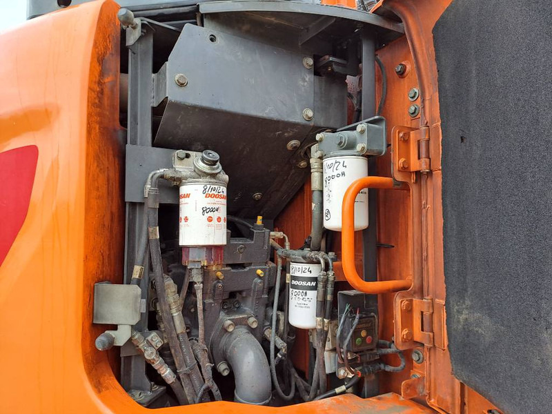 Excavadora de cadenas Doosan DX235LCR-5 (+ 3 Buckets): foto 15