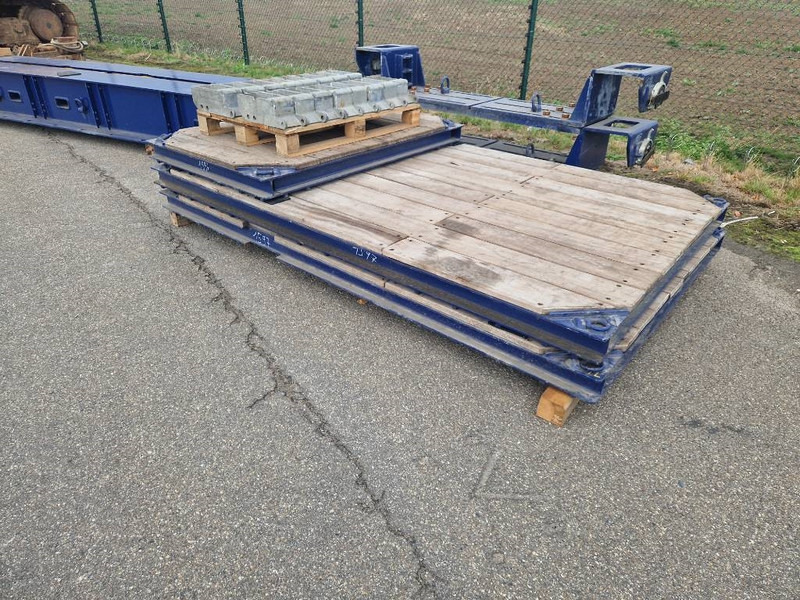 Faymonville STBZ-4VA (Hydr. vesseldeck 8+4,5+4,2+6m) - Remolque góndola rebajadas: foto 2 Faymonville STBZ-4VA (Hydr. vesseldeck 8+4,5+4,2+6m) - Remolque góndola rebajadas: foto 2