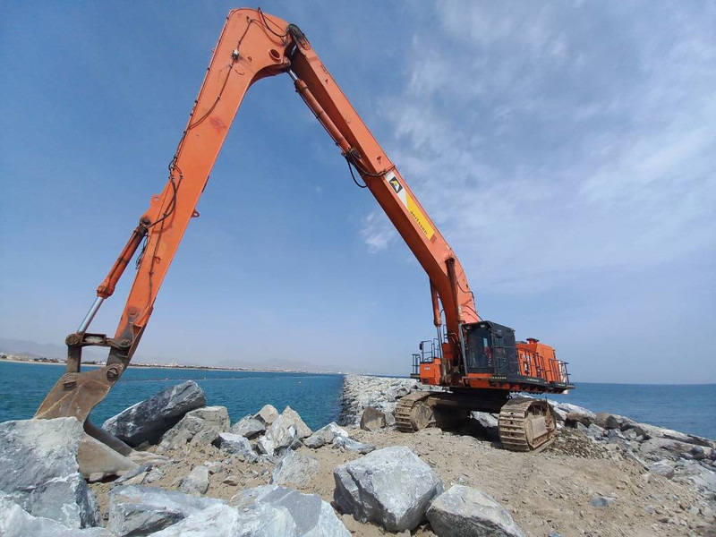 Hitachi EX 1200-6 - Excavadora: foto 1 Hitachi EX 1200-6 - Excavadora: foto 1