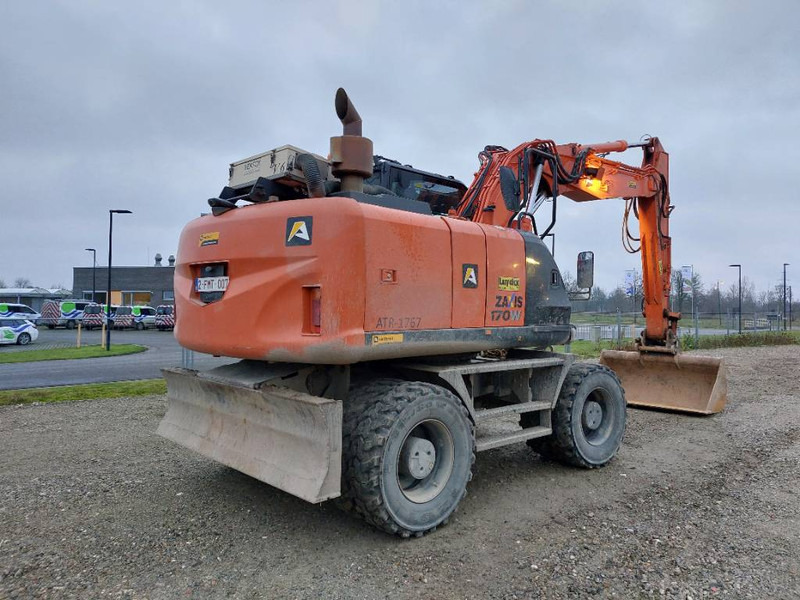 Hitachi ZX170W-5B - Excavadora de ruedas: foto 5 Hitachi ZX170W-5B - Excavadora de ruedas: foto 5