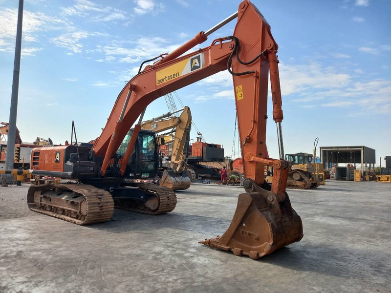 Excavadora de cadenas Hitachi ZX350H-5G (Abu Dhabi): foto 7 Excavadora de cadenas Hitachi ZX350H-5G (Abu Dhabi): foto 7