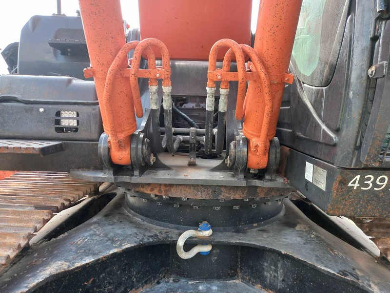 Excavadora de cadenas Hitachi ZX350H-5G (Abu Dhabi): foto 9 Excavadora de cadenas Hitachi ZX350H-5G (Abu Dhabi): foto 9