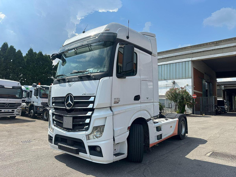 Mercedes-Benz Actros 1845 - Cabeza tractora: foto 1 Mercedes-Benz Actros 1845 - Cabeza tractora: foto 1