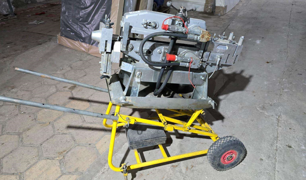 CBS Tornado Cable Blowing Machine - Herramienta/ Equipo: foto 2 CBS Tornado Cable Blowing Machine - Herramienta/ Equipo: foto 2