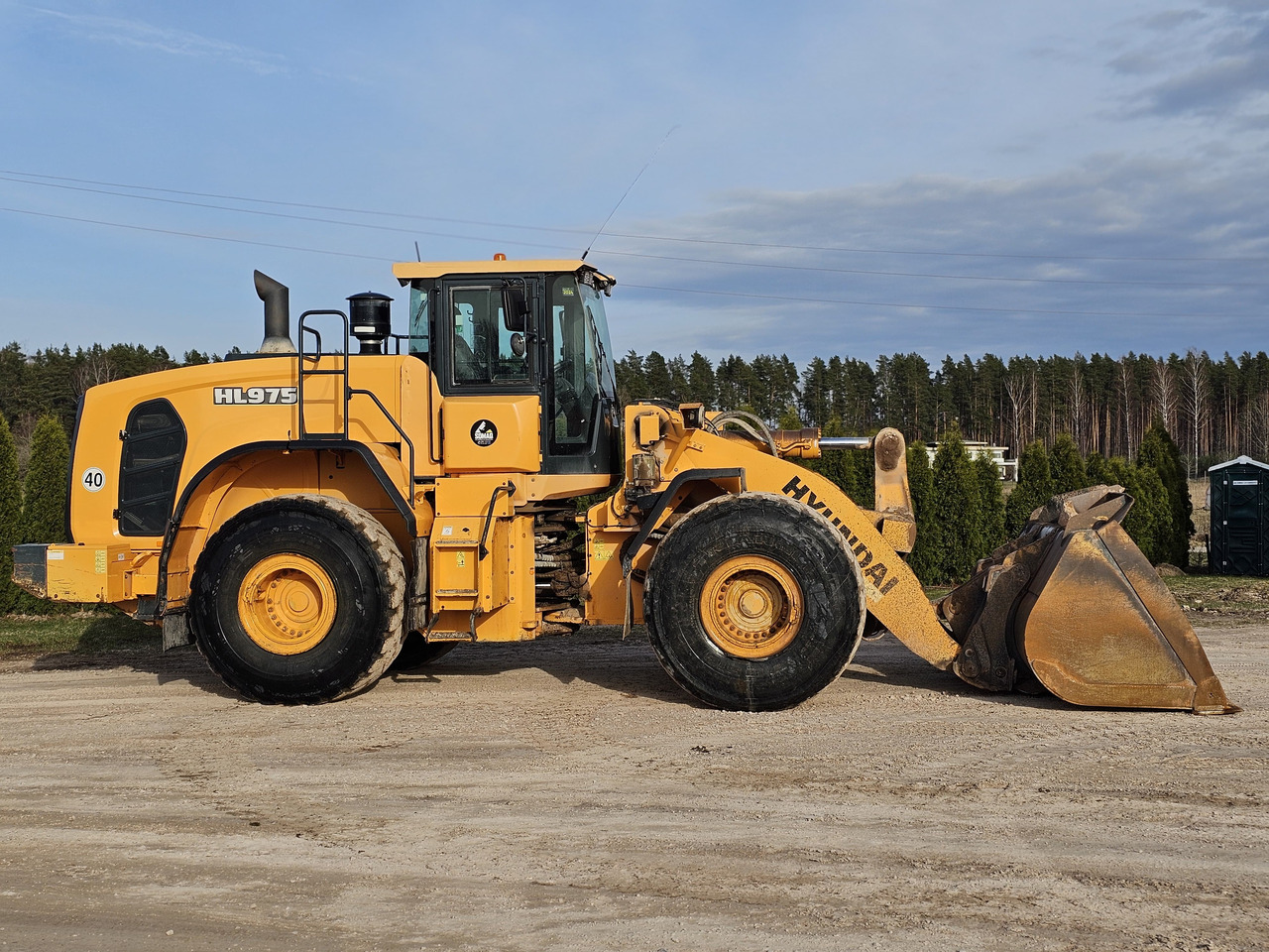 HYUNDAI HL975 - Cargadora de ruedas: foto 5 HYUNDAI HL975 - Cargadora de ruedas: foto 5