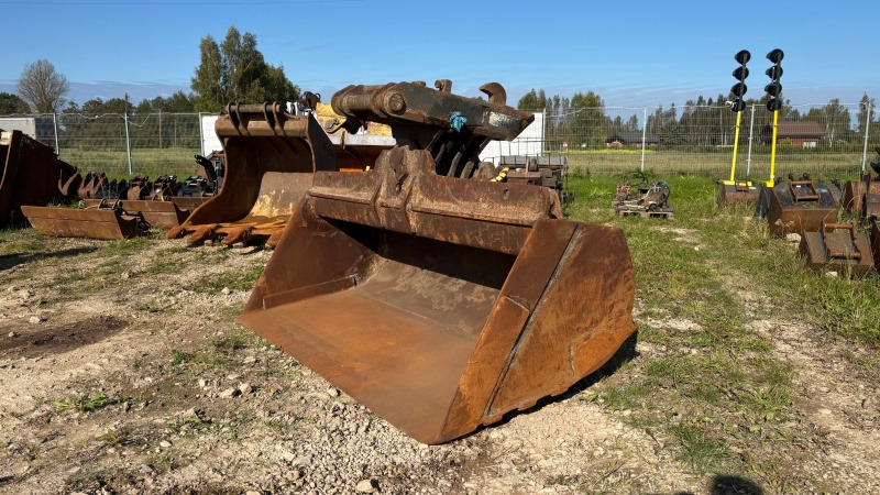 NTP20 B27 S2 2250mm - Cazo para Excavadora de cadenas: foto 3 NTP20 B27 S2 2250mm - Cazo para Excavadora de cadenas: foto 3