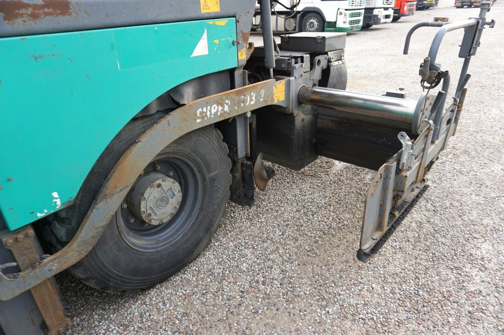 VÖGELE Super 1303-2 - Pavimentadora de asfalto: foto 5 VÖGELE Super 1303-2 - Pavimentadora de asfalto: foto 5