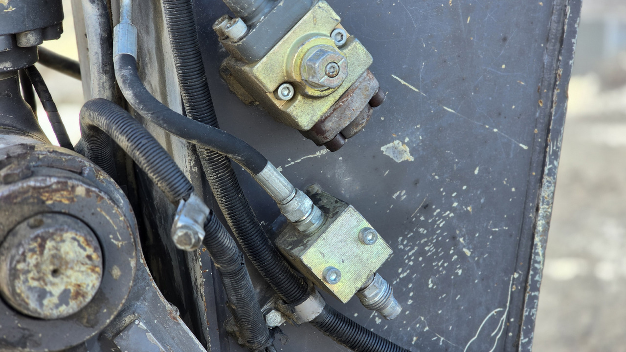 Excavadora de cadenas VOLVO EC300EL: foto 12 Excavadora de cadenas VOLVO EC300EL: foto 12