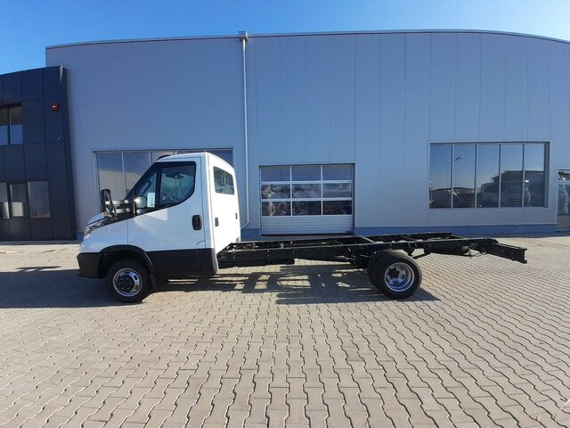 IVECO Daily 35C16H3.0 COMFORT & CONSTRUCTION PACK... - Camión chasis, Furgoneta: foto 2 IVECO Daily 35C16H3.0 COMFORT & CONSTRUCTION PACK... - Camión chasis, Furgoneta: foto 2