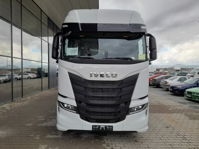 Leasing de IVECO S-Way AS260S46Y/P-AERO+LIVING&COMFORT PACK... IVECO S-Way AS260S46Y/P-AERO+LIVING&COMFORT PACK...: foto 8