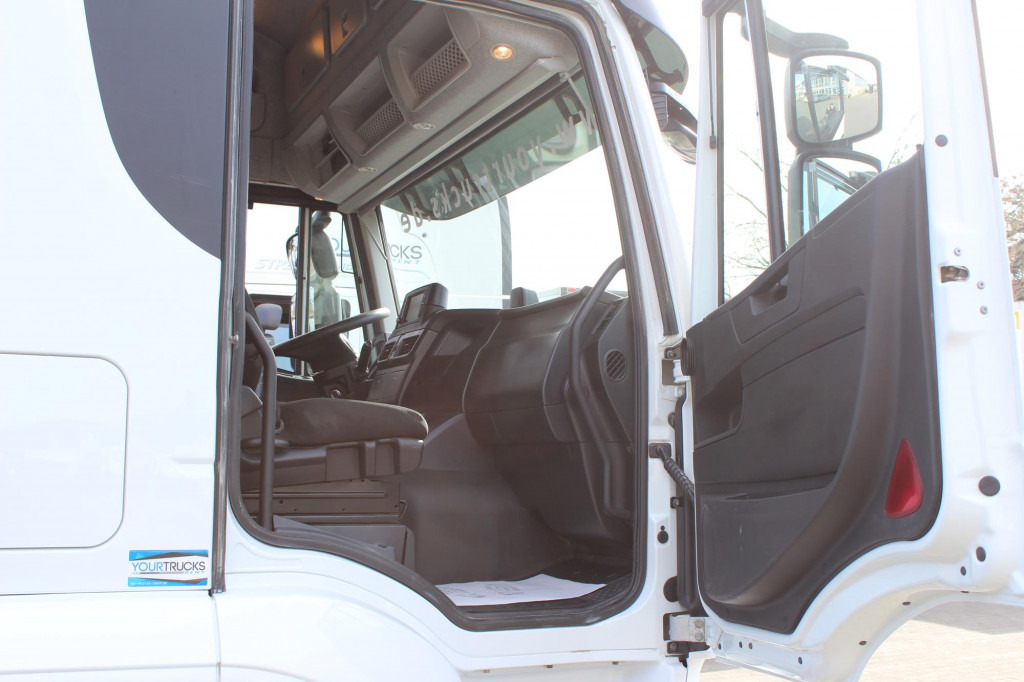 Iveco AT 460 E6 Retarder ACC LDW Hydraulik - Cabeza tractora: foto 3 Iveco AT 460 E6 Retarder ACC LDW Hydraulik - Cabeza tractora: foto 3