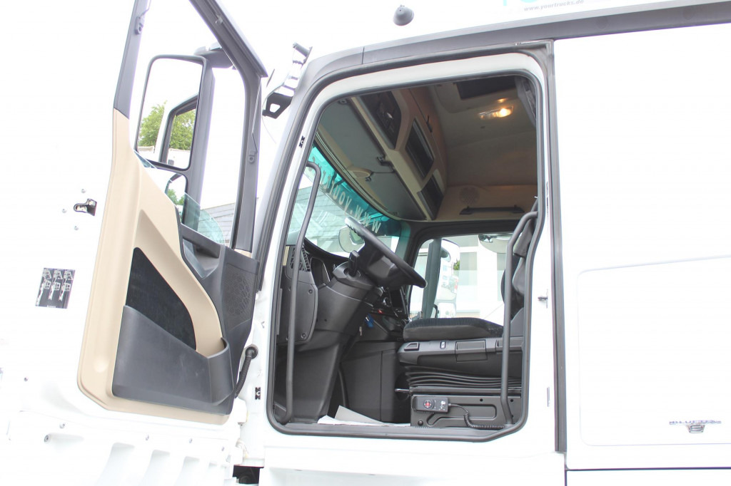 Mercedes-Benz Actros 1845 E6   ACC  LDW  Kühlbox  Vollspoiler - Cabeza tractora: foto 3 Mercedes-Benz Actros 1845 E6   ACC  LDW  Kühlbox  Vollspoiler - Cabeza tractora: foto 3