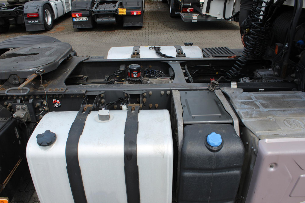 Leasing de Renault T 460 E6   ACC   LDW   2 Tanks   Kamera Renault T 460 E6   ACC   LDW   2 Tanks   Kamera: foto 13