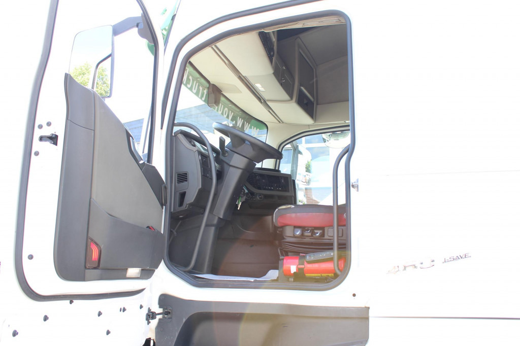 Volvo FH 460 E6 Globetrotter 2 Tanks i-Park Cool - Cabeza tractora: foto 2 Volvo FH 460 E6 Globetrotter 2 Tanks i-Park Cool - Cabeza tractora: foto 2