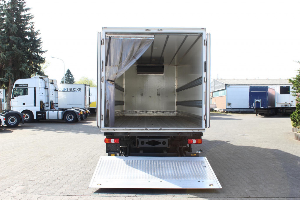 Camión frigorífico Mercedes-Benz Atego 1221 E6  TK T-800 R  Strom   Türen+LBW: foto 11