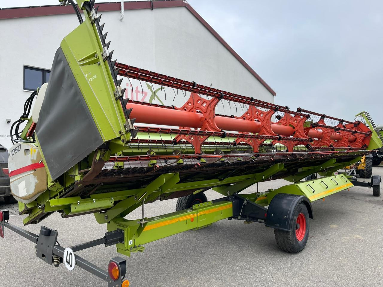 CLAAS Schneidwerk V1050 inkl. Raps, Bj. 2008 - Cabezal de grano: foto 2 CLAAS Schneidwerk V1050 inkl. Raps, Bj. 2008 - Cabezal de grano: foto 2