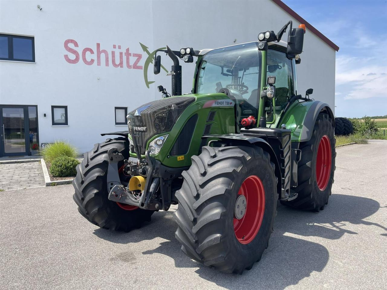 Fendt Vario 720 Profi Plus S4, Bj. 2017 - Tractor: foto 1 Fendt Vario 720 Profi Plus S4, Bj. 2017 - Tractor: foto 1