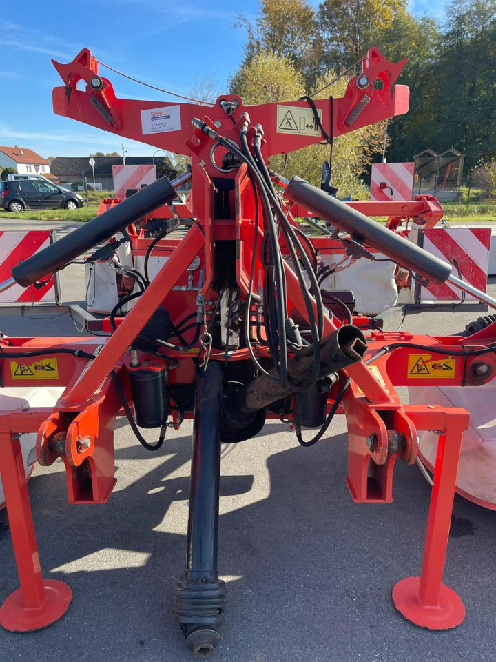 Kuhn GMD 8730 FF GMD 802F FF Mähkombination Mähwerk - Segadora: foto 5 Kuhn GMD 8730 FF GMD 802F FF Mähkombination Mähwerk - Segadora: foto 5