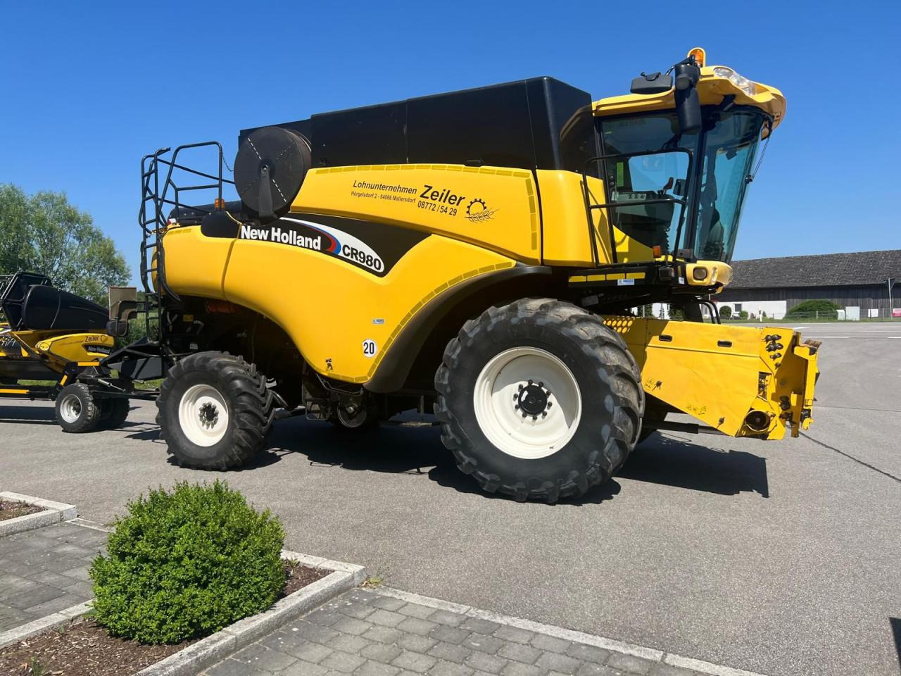 New Holland CR 980, Allrad, Maisausrüstung, Schneidwerk - Cosechadora de granos: foto 4 New Holland CR 980, Allrad, Maisausrüstung, Schneidwerk - Cosechadora de granos: foto 4