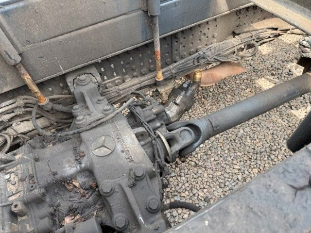 Mercedes-Benz Antos 1824 - Umlader- Nebenantrieb - Camión multibasculante: foto 4 Mercedes-Benz Antos 1824 - Umlader- Nebenantrieb - Camión multibasculante: foto 4