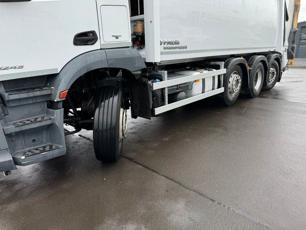 Camión de basura nuevo Mercedes-Benz Arocs 3243 8x2 Faun Variopress II 528 V19 Mercedes-Benz Arocs 3243 8x2 Faun Variopress II 528 V19: foto 13