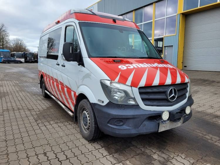 MERCEDES – BENZ SPRINTER 319 AMBULANCE (PROFILE) KLIMA, 6.2017, EURO 6 - Ambulancia: foto 1 MERCEDES – BENZ SPRINTER 319 AMBULANCE (PROFILE) KLIMA, 6.2017, EURO 6 - Ambulancia: foto 1