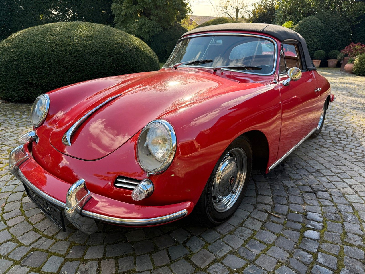 Porsche 356 C / 1600 C Reutter Cabrio Porsche 356 C / 1600 C Reutter Cabrio - Coche: foto 1 Porsche 356 C / 1600 C Reutter Cabrio Porsche 356 C / 1600 C Reutter Cabrio - Coche: foto 1