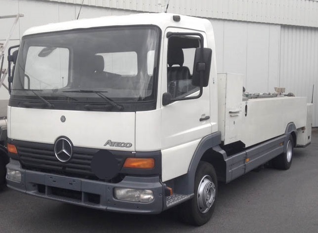 TA Schrader Water Truck Mercedes E 2120-2 - Equipo de apoyo en tierra: foto 1 TA Schrader Water Truck Mercedes E 2120-2 - Equipo de apoyo en tierra: foto 1