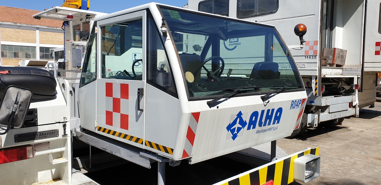 Goldhofer PTS R1 - Remolcador de aviones: foto 3 Goldhofer PTS R1 - Remolcador de aviones: foto 3