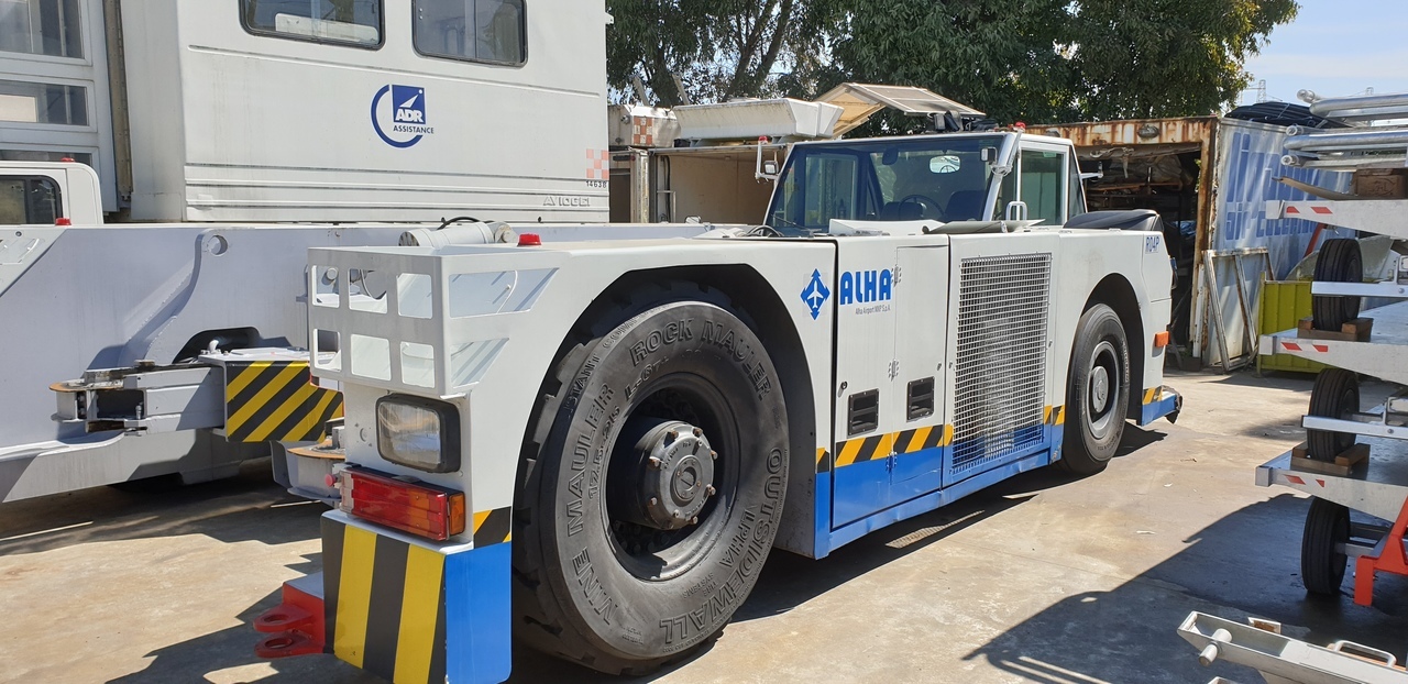 Goldhofer PTS R1 - Remolcador de aviones: foto 1 Goldhofer PTS R1 - Remolcador de aviones: foto 1