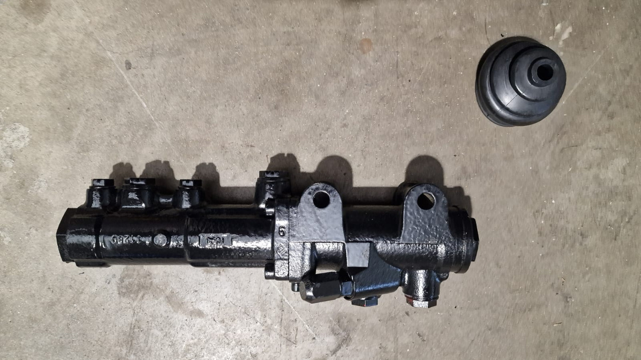 TLD JET16 - brake cylinder - Tractor de equipaje para Tractor de equipaje: foto 1 TLD JET16 - brake cylinder - Tractor de equipaje para Tractor de equipaje: foto 1