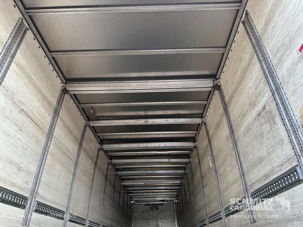 Dryfreight Standard Double deck Taillift - Semirremolque caja cerrada: foto 5 Dryfreight Standard Double deck Taillift - Semirremolque caja cerrada: foto 5