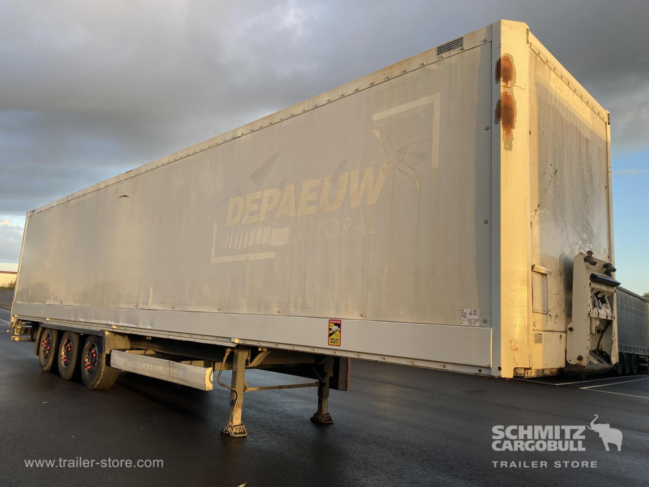 KRONE Dryfreight Standard - Semirremolque caja cerrada: foto 1 KRONE Dryfreight Standard - Semirremolque caja cerrada: foto 1