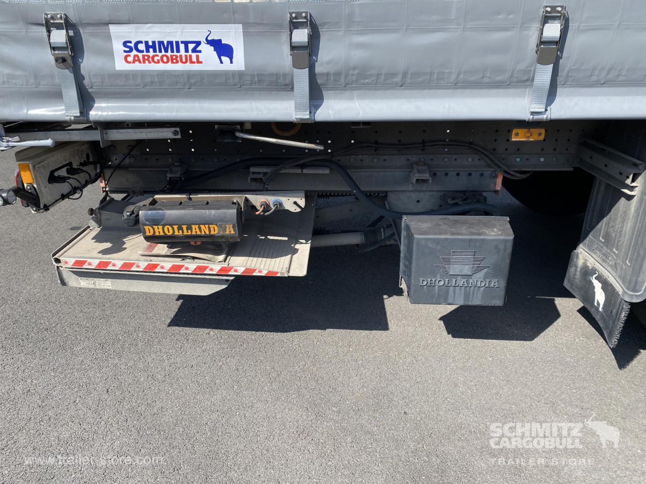 Leasing de SCHMITZ Curtainsider Standard Taillift SCHMITZ Curtainsider Standard Taillift: foto 12 Leasing de SCHMITZ Curtainsider Standard Taillift SCHMITZ Curtainsider Standard Taillift: foto 12