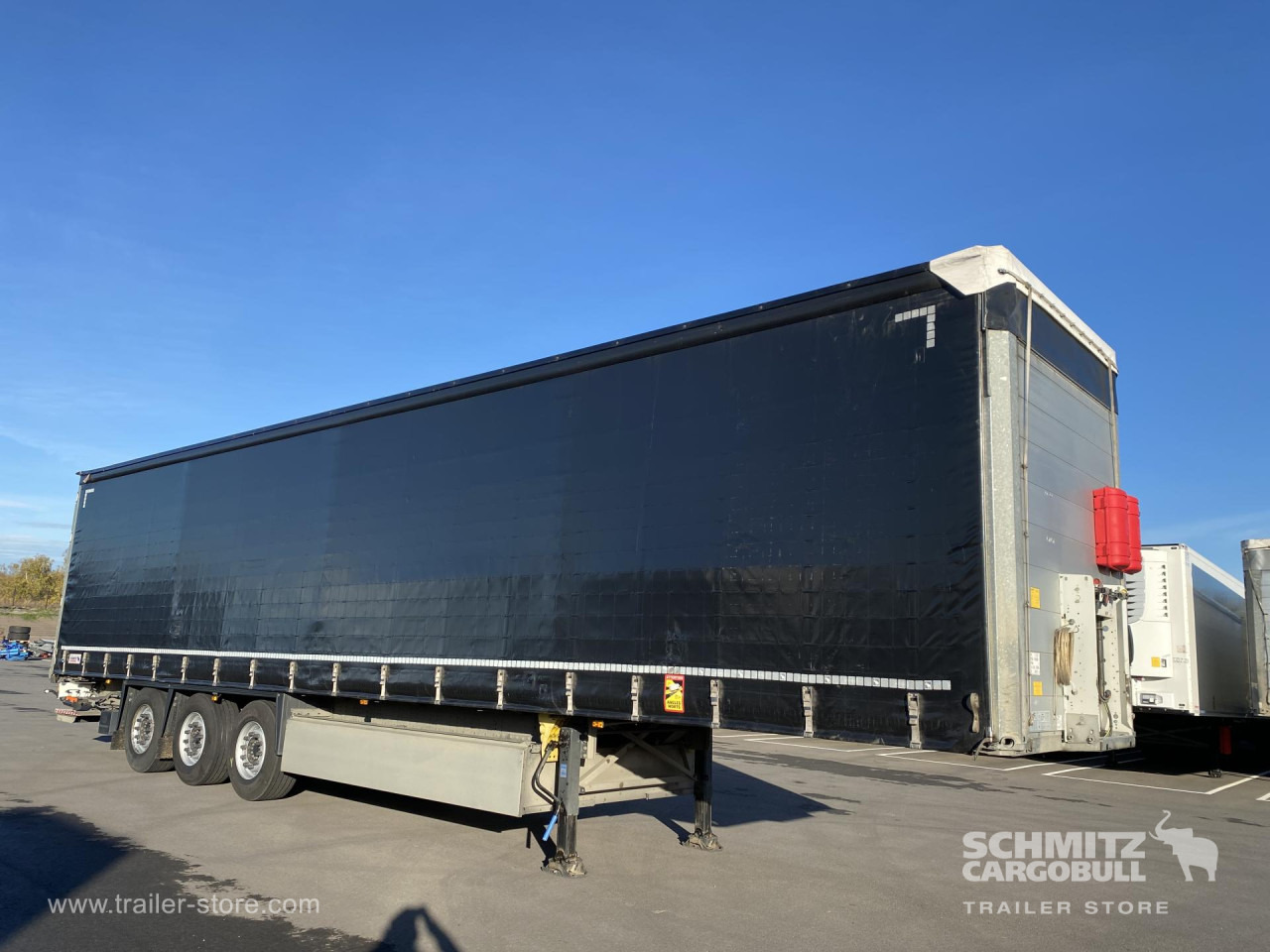 SCHMITZ Curtainsider Standard Taillift - Semirremolque lona: foto 1 SCHMITZ Curtainsider Standard Taillift - Semirremolque lona: foto 1