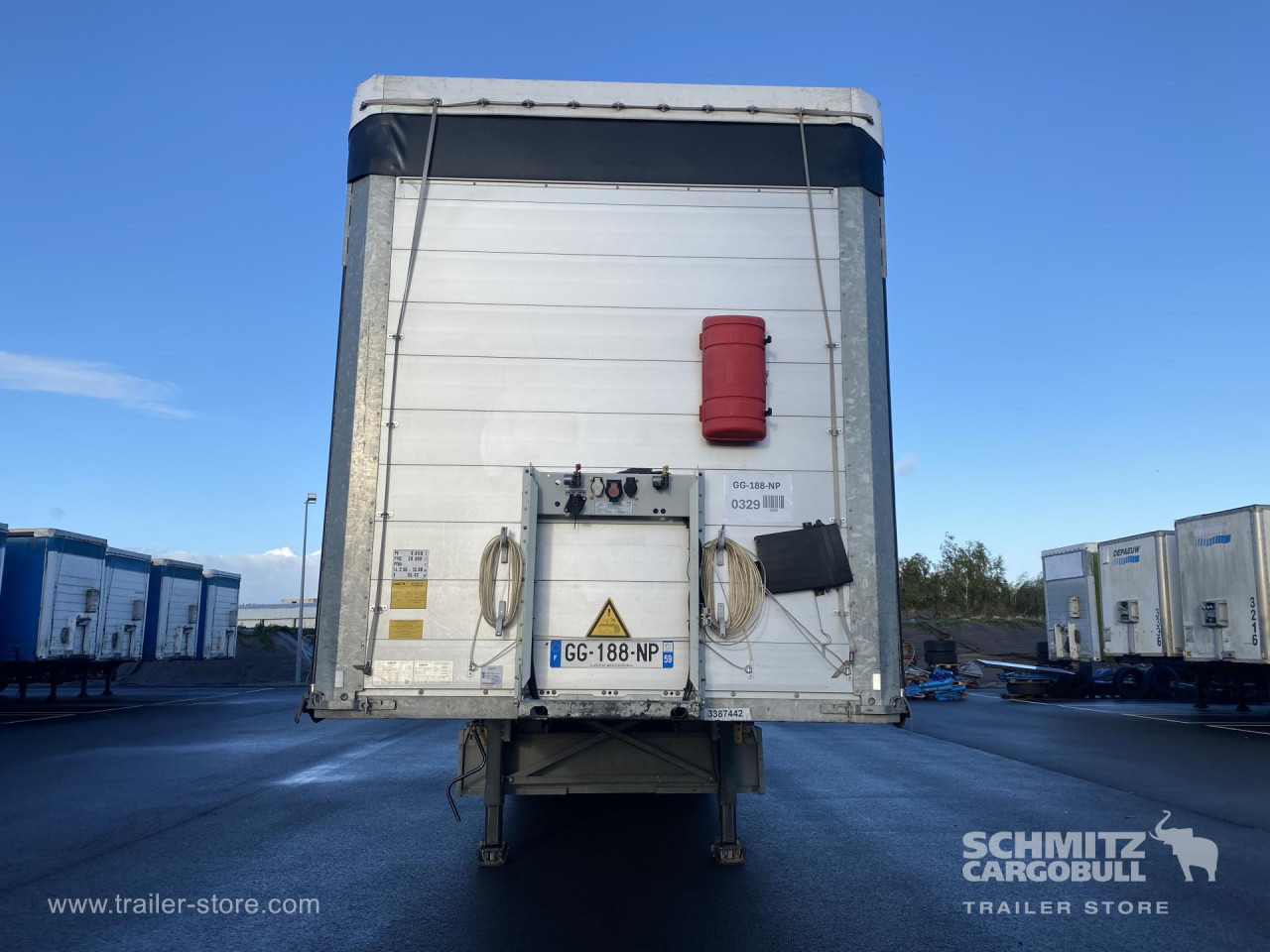 Semirremolque lona SCHMITZ Curtainsider Standard Taillift: foto 9
