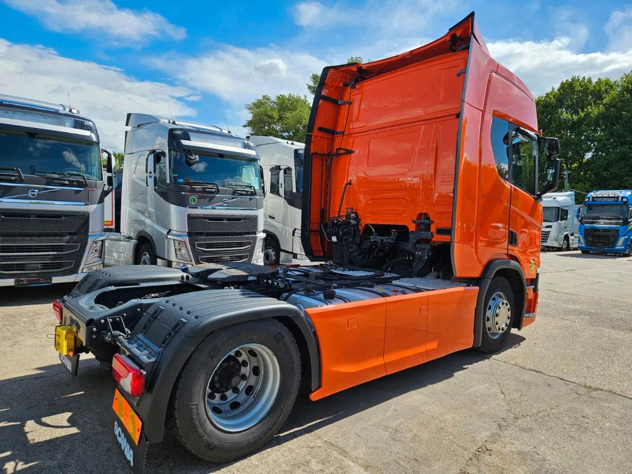 Scania R450 PTO, Standklima, Navi, New Smart2 tachograp - Cabeza tractora: foto 4 Scania R450 PTO, Standklima, Navi, New Smart2 tachograp - Cabeza tractora: foto 4