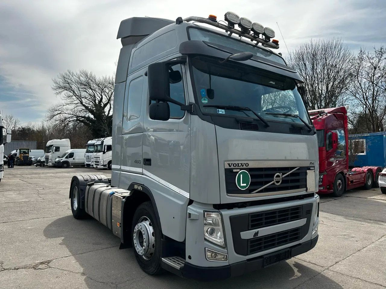 Volvo FH 13.460 Standard Euro 5 - Cabeza tractora: foto 2 Volvo FH 13.460 Standard Euro 5 - Cabeza tractora: foto 2