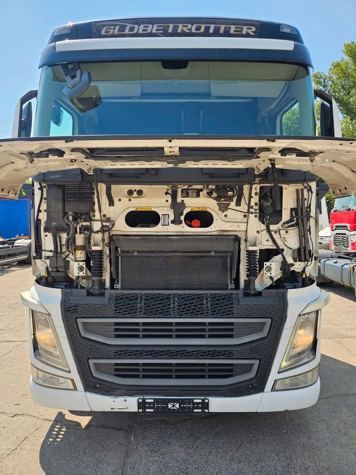 Volvo FH 460 Standard - Globe - Full Spoiler - Cabeza tractora: foto 5 Volvo FH 460 Standard - Globe - Full Spoiler - Cabeza tractora: foto 5