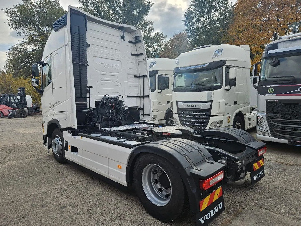 Volvo FH 460 XL, I-Park, ACC, DAS, Gen2V2 - Cabeza tractora: foto 4 Volvo FH 460 XL, I-Park, ACC, DAS, Gen2V2 - Cabeza tractora: foto 4
