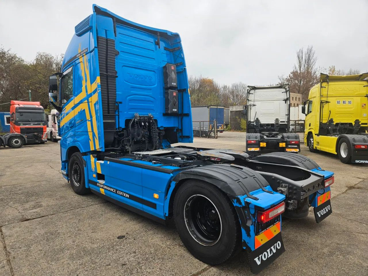 Volvo FH 540 Standard-XL-Dual Clutch Limited Edition-I - Cabeza tractora: foto 4 Volvo FH 540 Standard-XL-Dual Clutch Limited Edition-I - Cabeza tractora: foto 4