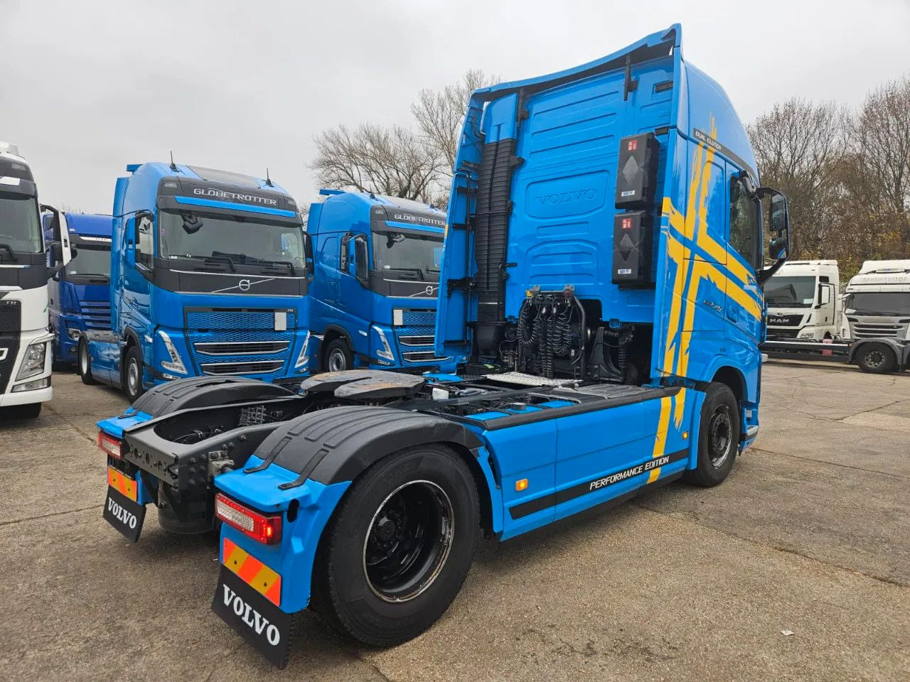 Volvo FH 540 Standard-XL-Dual Clutch Limited Edition-I - Cabeza tractora: foto 3 Volvo FH 540 Standard-XL-Dual Clutch Limited Edition-I - Cabeza tractora: foto 3