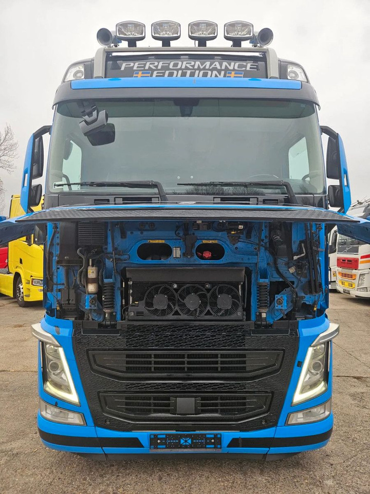 Volvo FH 540 Standard-XL-Dual Clutch Limited Edition-I - Cabeza tractora: foto 5 Volvo FH 540 Standard-XL-Dual Clutch Limited Edition-I - Cabeza tractora: foto 5