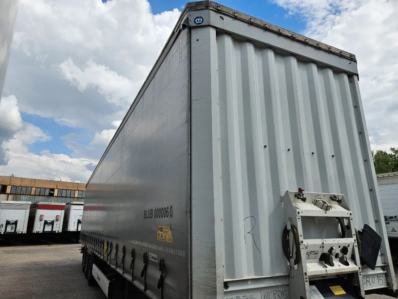 Krone SD XL Code - Semirremolque lona: foto 2 Krone SD XL Code - Semirremolque lona: foto 2