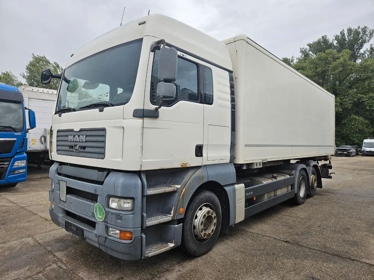 MAN TGA 26.400 BDF Tail Lift Euro5, New Smart2 Tacho - Camión portacontenedore/ Intercambiable: foto 1 MAN TGA 26.400 BDF Tail Lift Euro5, New Smart2 Tacho - Camión portacontenedore/ Intercambiable: foto 1