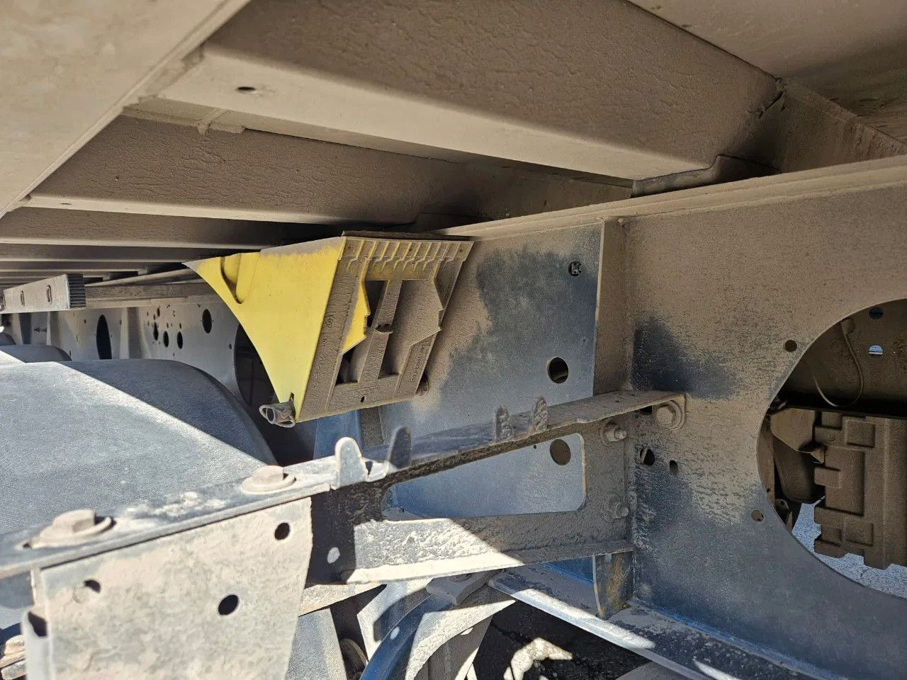 Semirremolque volquete Wielton NW-3 38m3 Lifting Axle, Alloy w.: foto 9